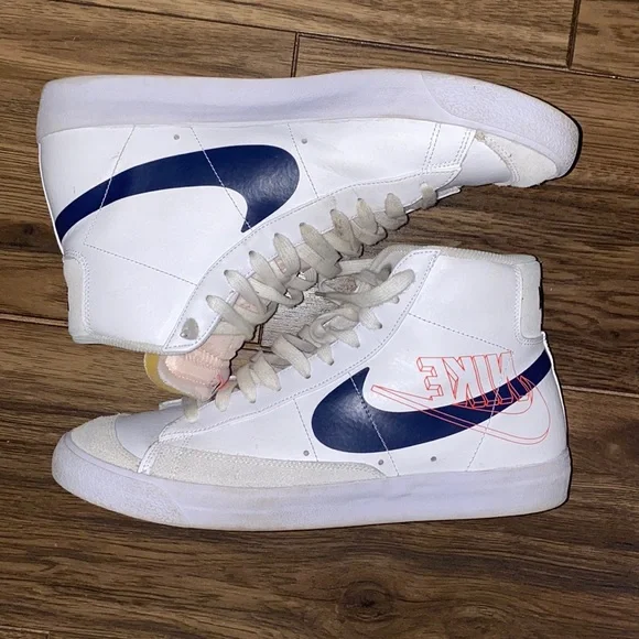 Nike Blazer Mid 77 Vintage “Reverse Logo”